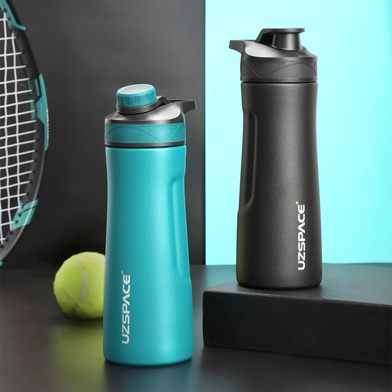 磁吸运动保温杯