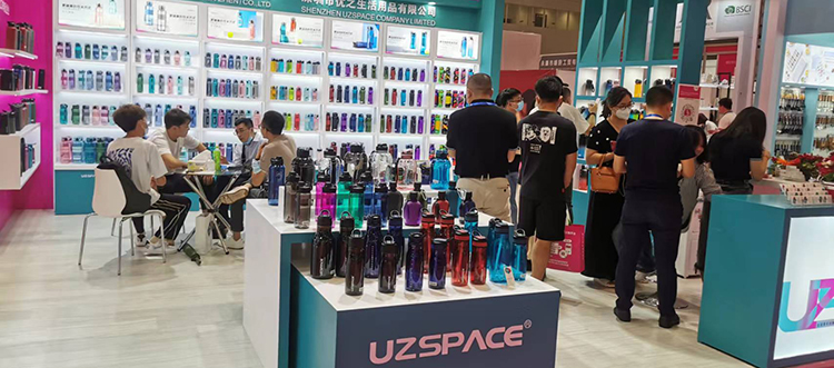 UZSPACE携手小迷糊健康起飞